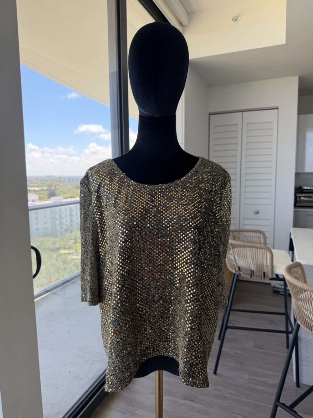 Gina Bacconi Gold Sequin Short Sleeve Top - VINTAGE - size 46 EU